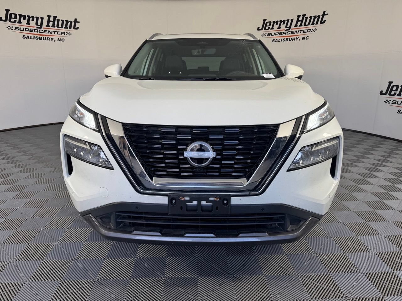 Used 2023 Nissan Rogue SL w/ SL Premium Package AWD/4WD image 5