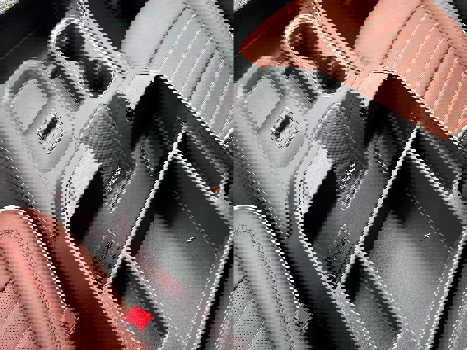 New 2026 GMC Sierra 3500 Denali Ultimate w/ LPO, Black Badging Package image 30