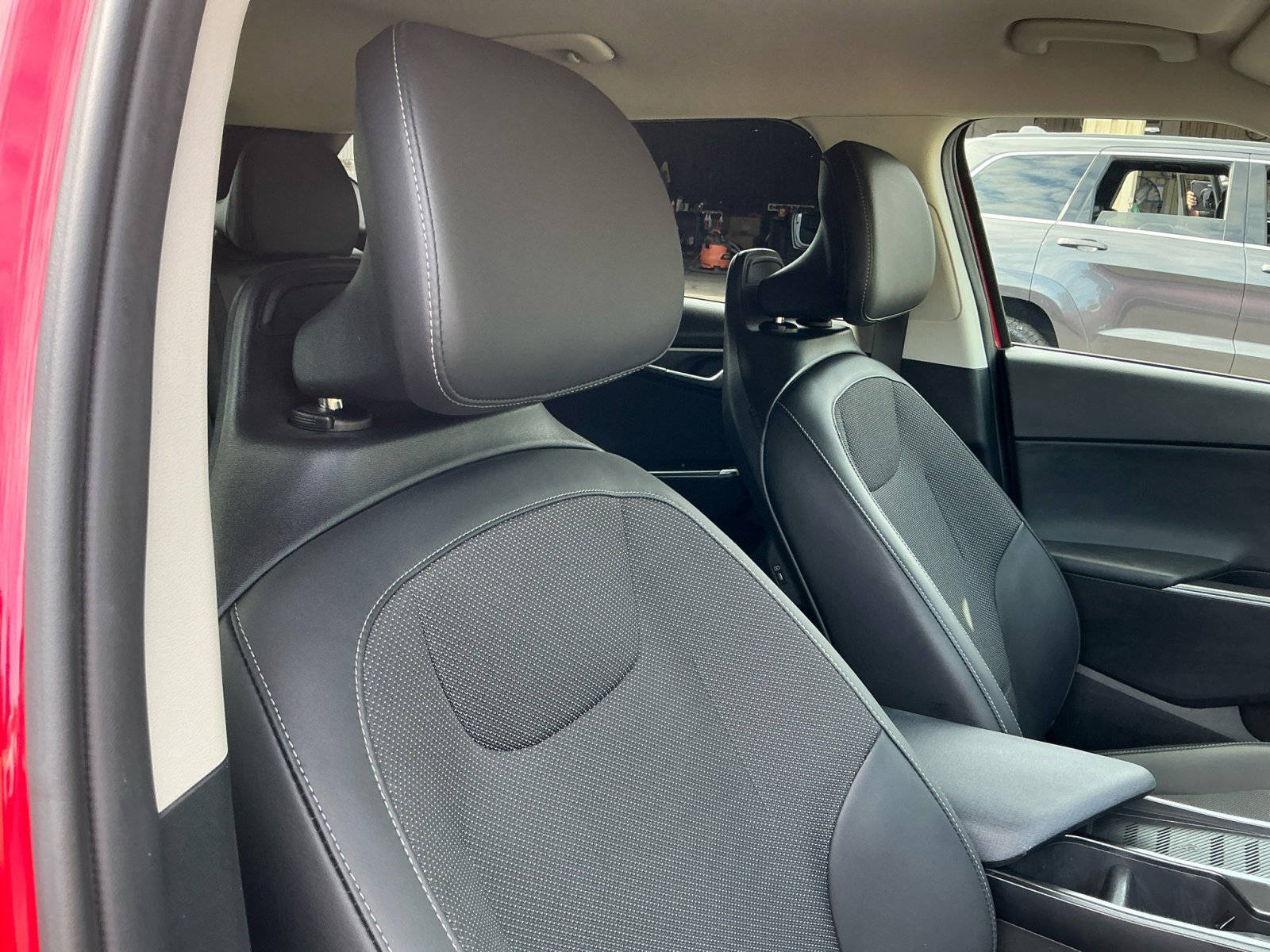 Used 2024 Kia EV6 Light image 24