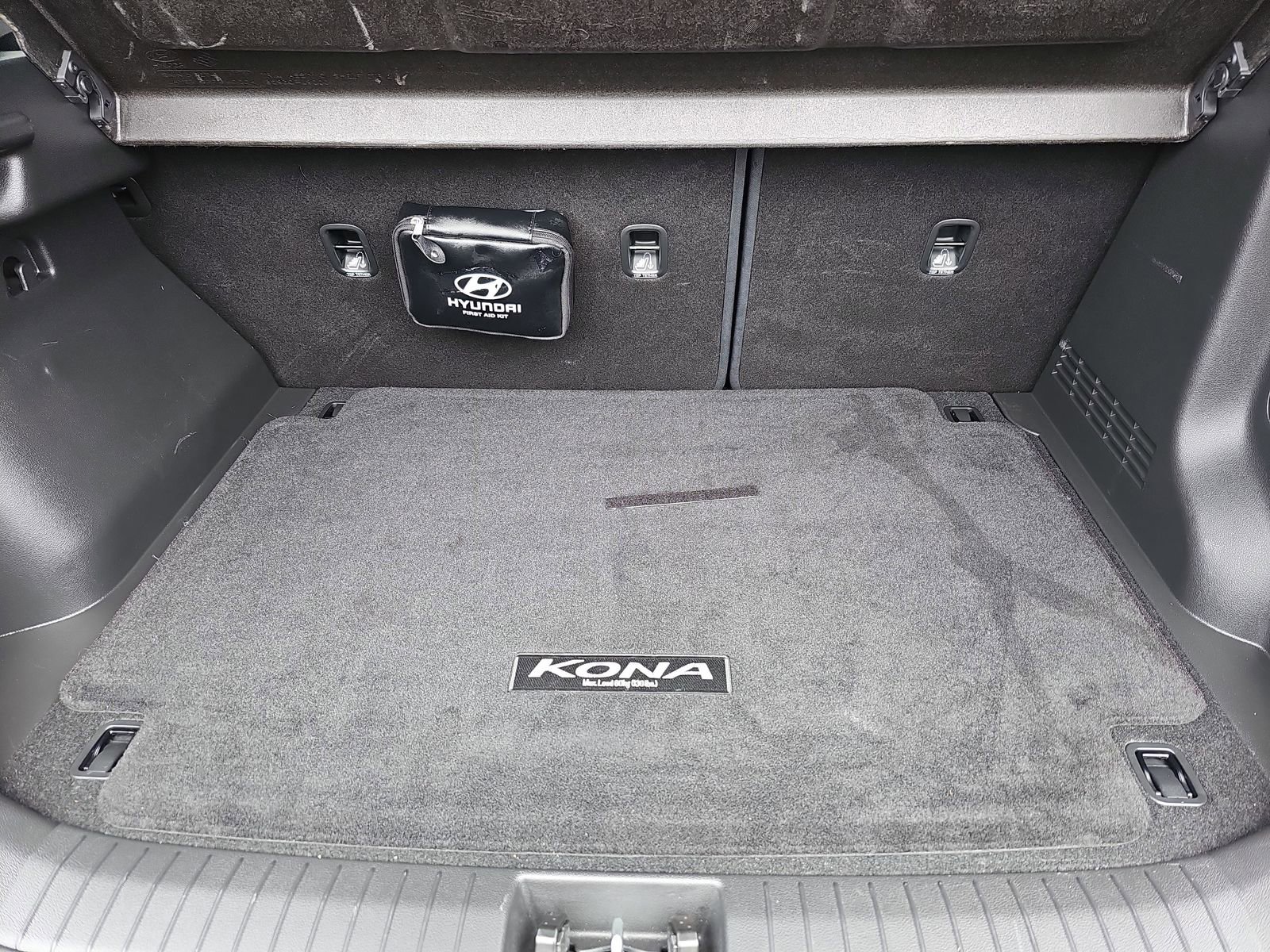 Used 2022 Hyundai Kona Limited FWD image 12