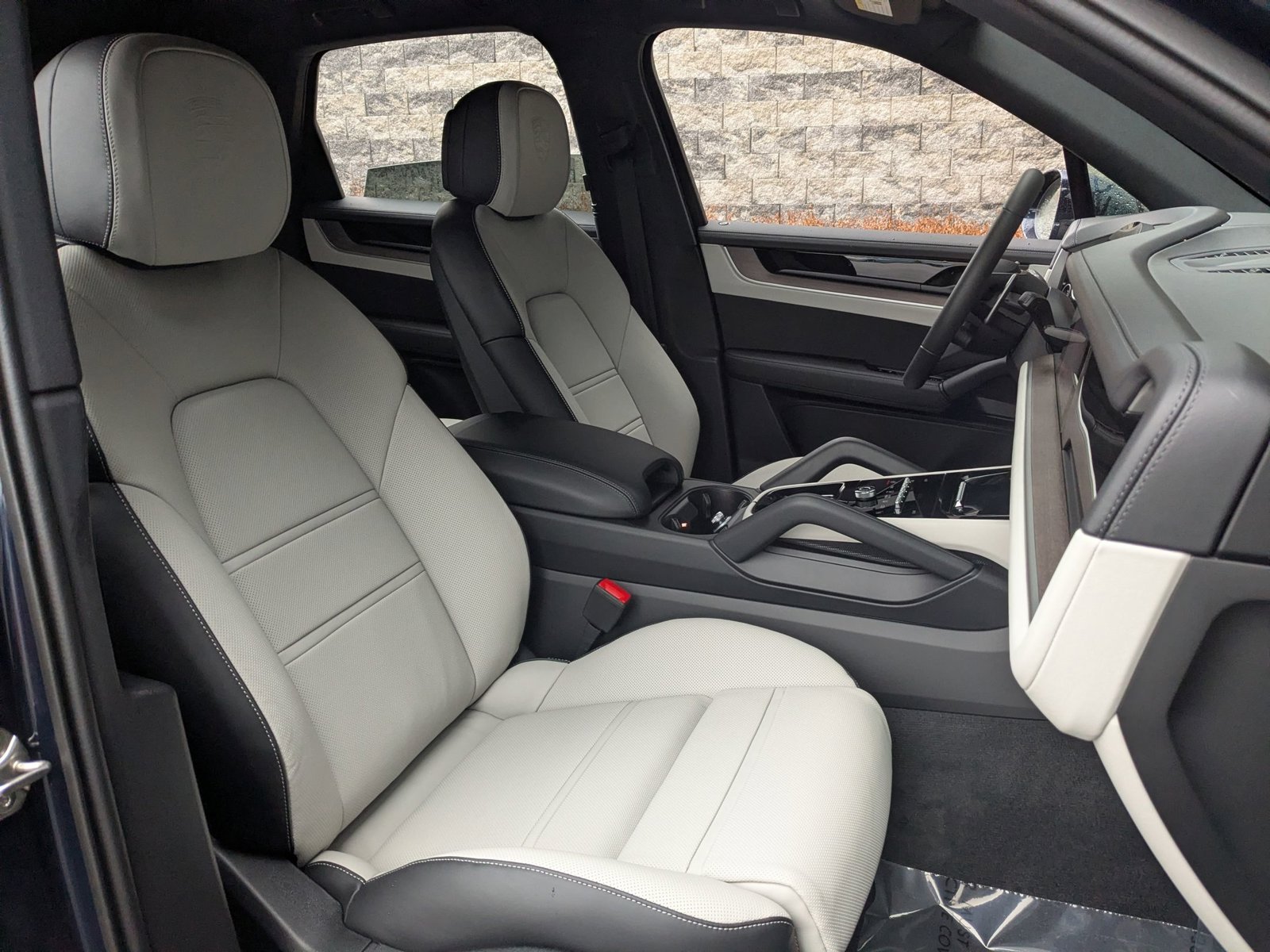 New 2026 Porsche Cayenne AWD/4WD image 25
