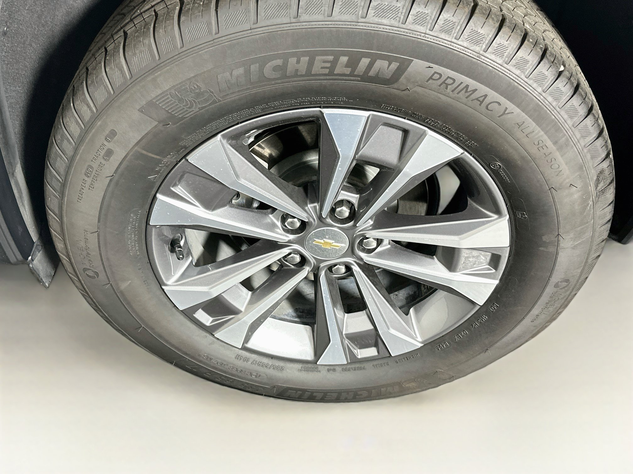 Used 2025 Chevrolet Equinox LT AWD/4WD image 11