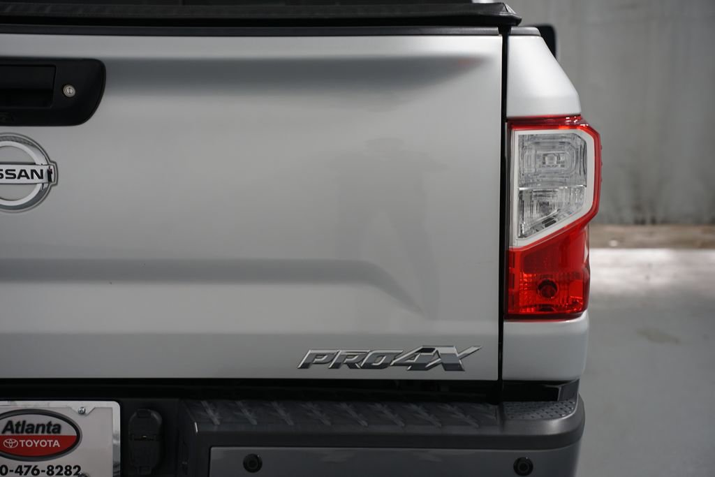 Used 2018 Nissan Titan PRO-4X w/ Pro-4x Utility Package image 10
