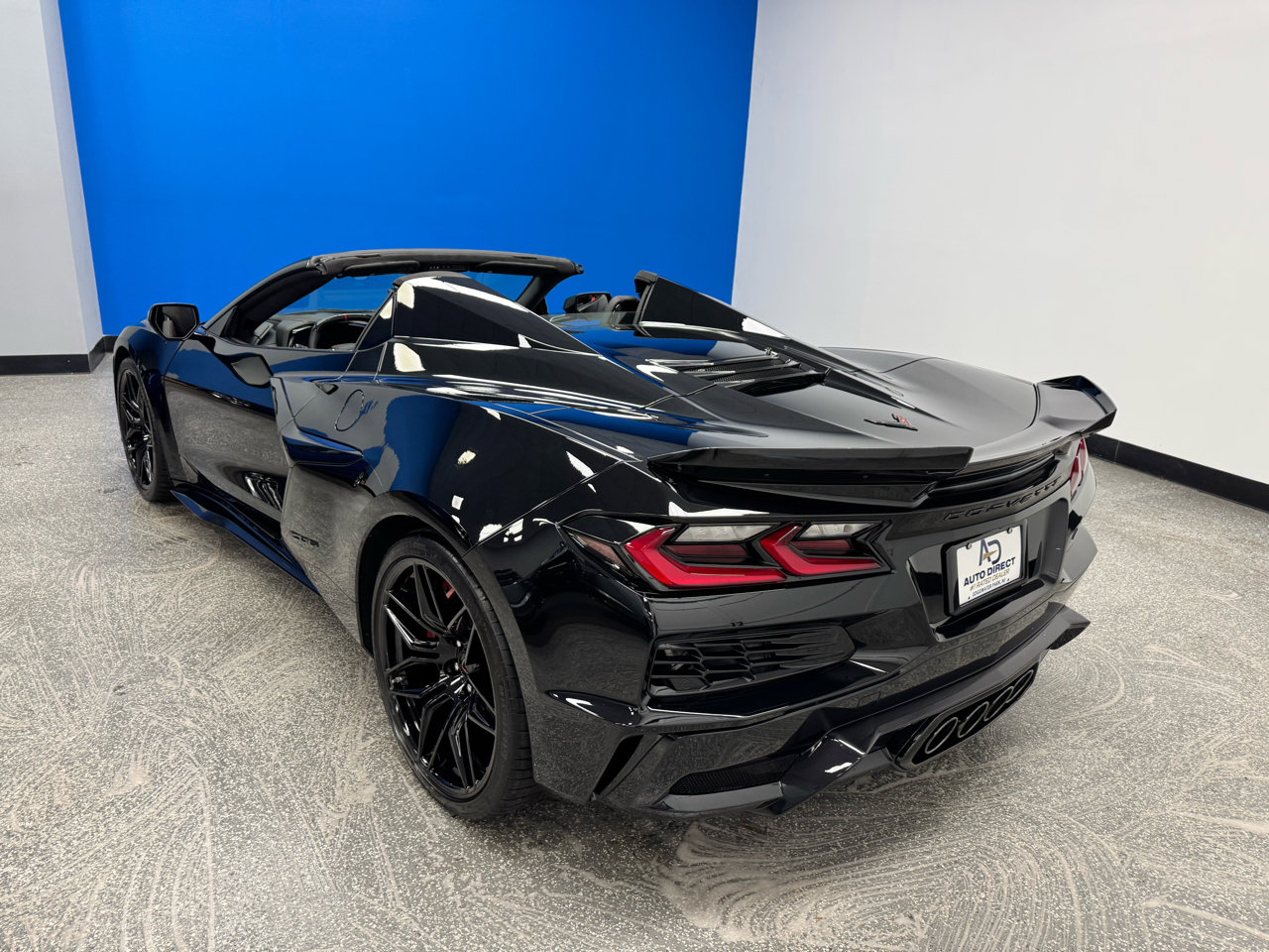 Used 2025 Chevrolet Corvette Z06 image 12