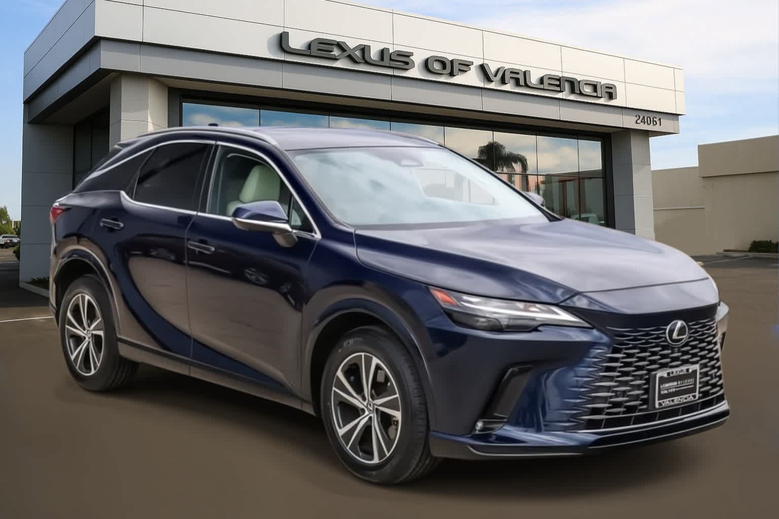 Used 2024 Lexus RX 350 Premium w/ Convenience Package AWD/4WD image 5