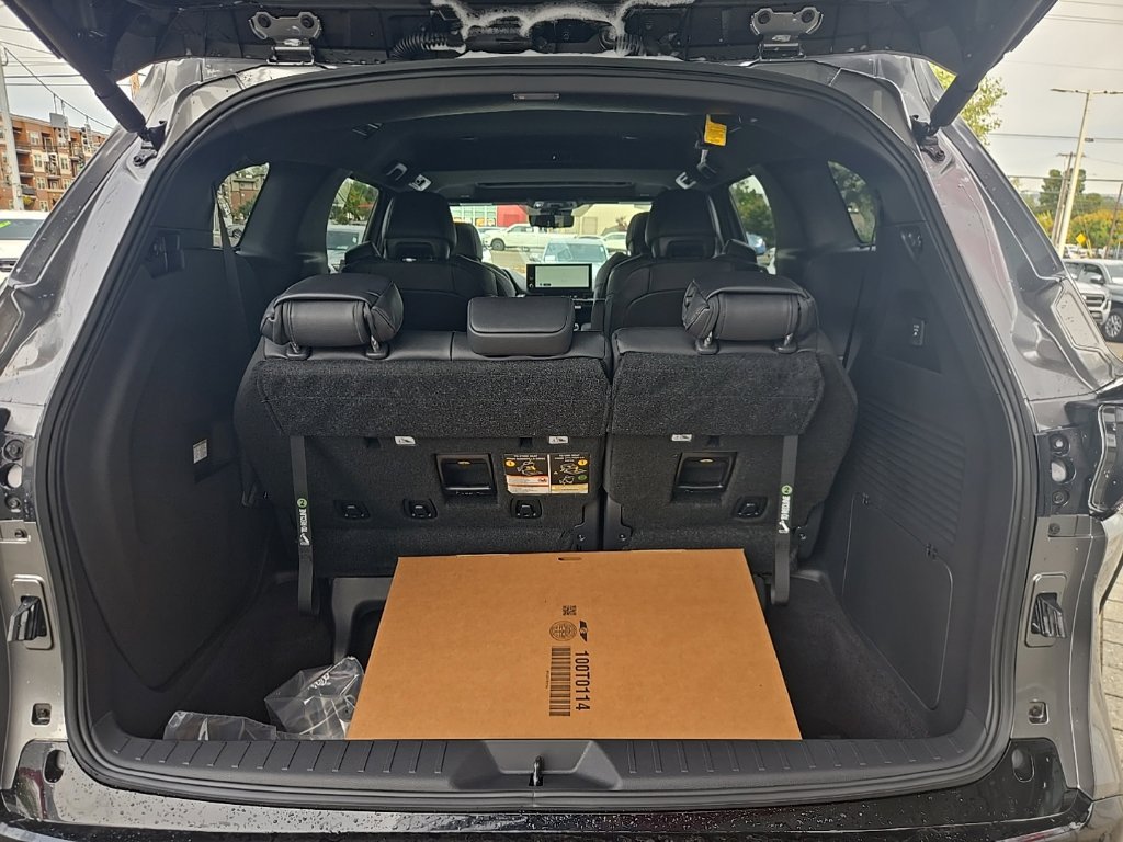New 2026 Toyota Sienna Limited AWD/4WD image 28