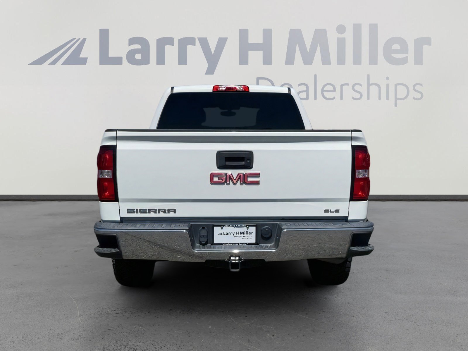 Used 2018 GMC Sierra 1500 SLE w/ SLE Fleet Preferred Package AWD/4WD image 6