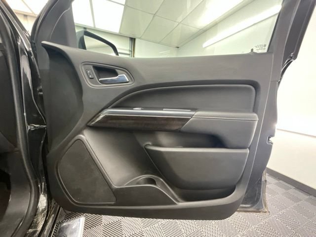 Used 2017 GMC Canyon SLT w/ Driver Alert Package AWD/4WD image 11