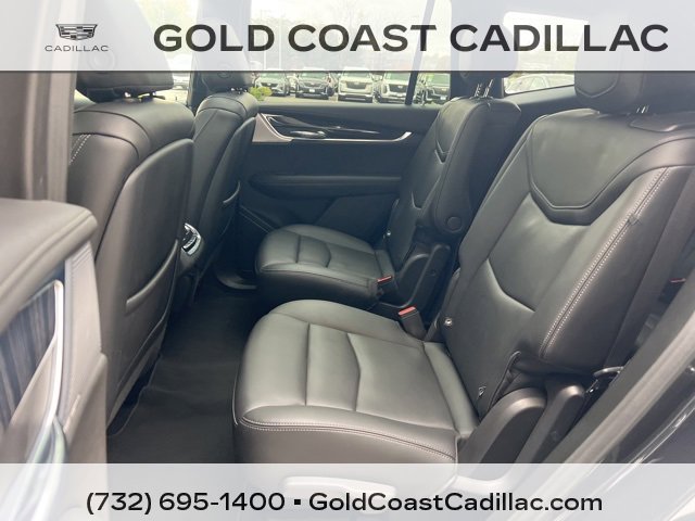 Certified 2022 Cadillac XT6 Premium Luxury image 17