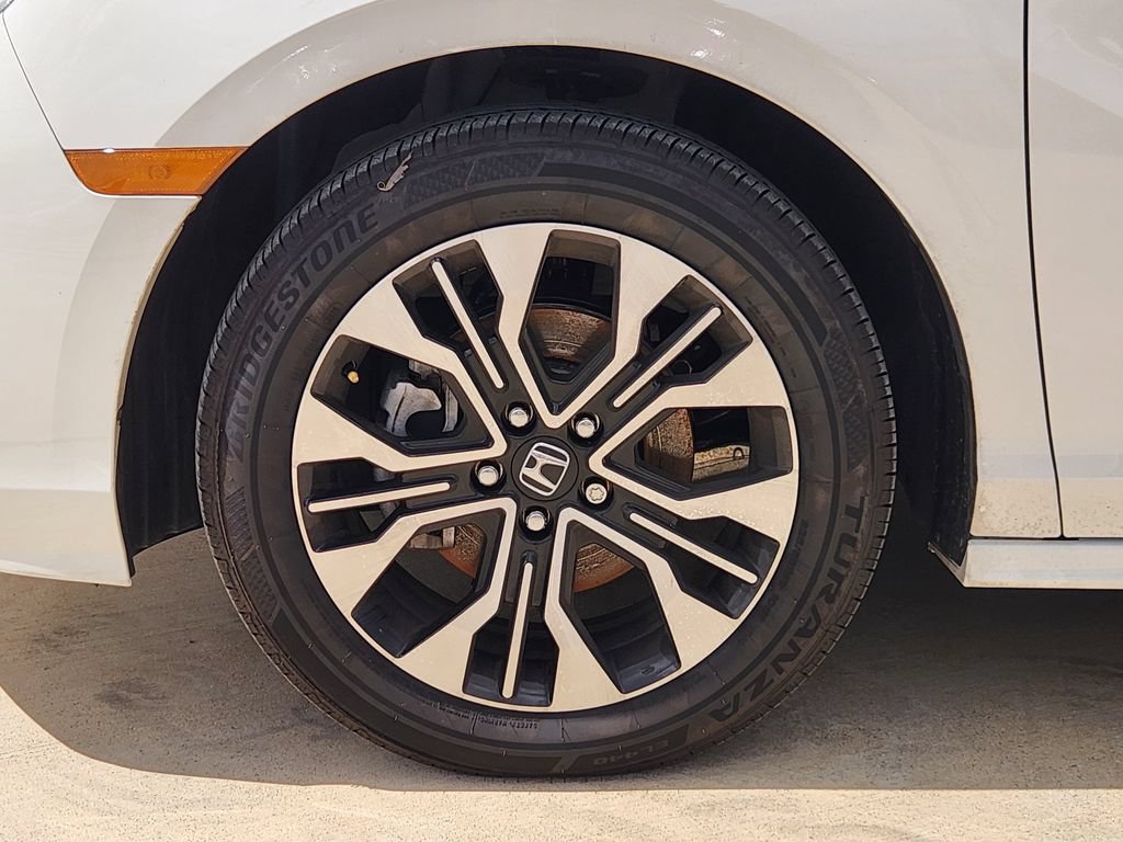 Used 2026 Honda Odyssey Elite image 12