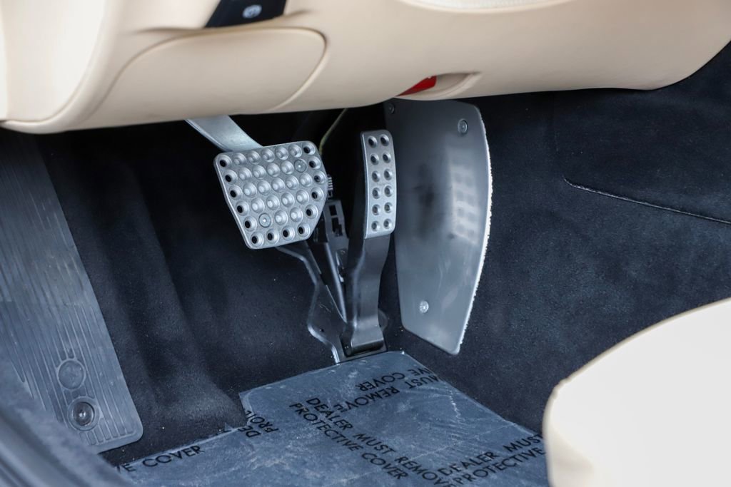 Certified 2023 Ferrari Roma image 44