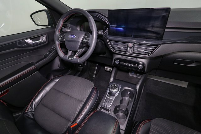 Used 2023 Ford Escape ST-Line w/ Tech Pack #1 image 18