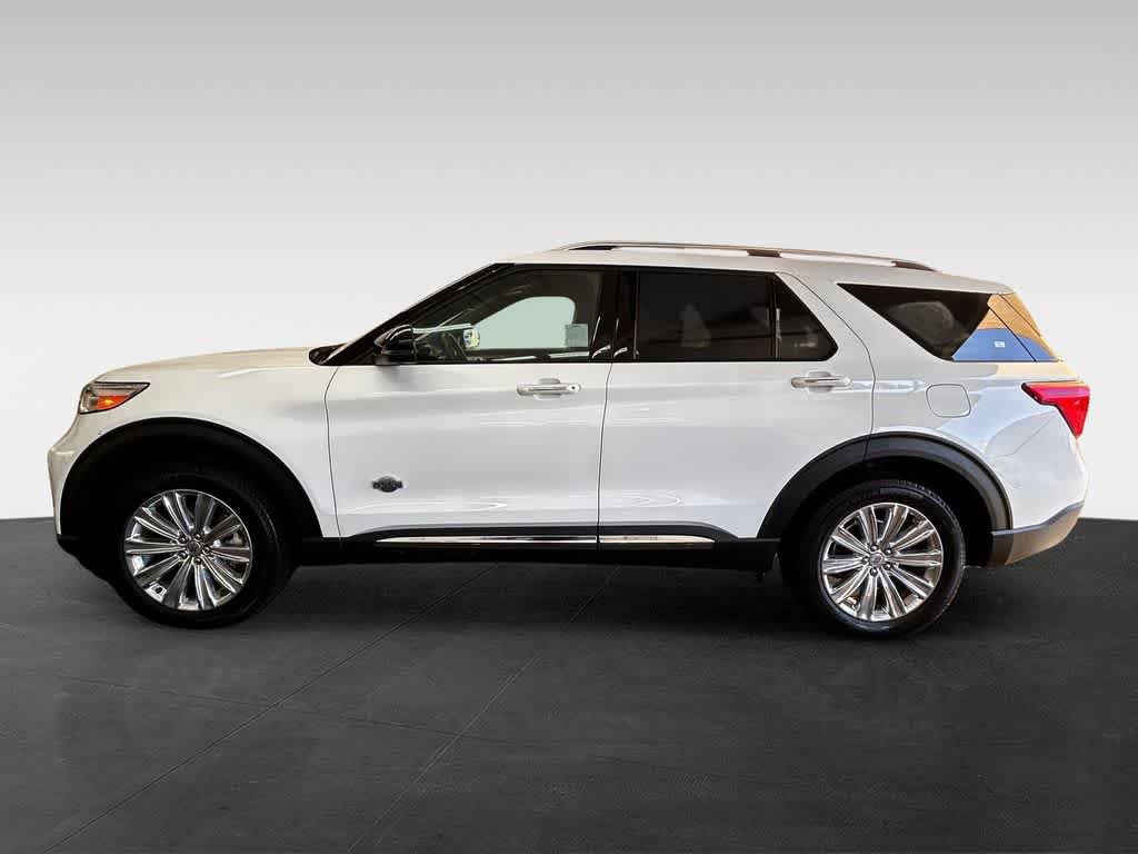 Used 2021 Ford Explorer King Ranch w/ Premium Technology Package AWD/4WD image 4
