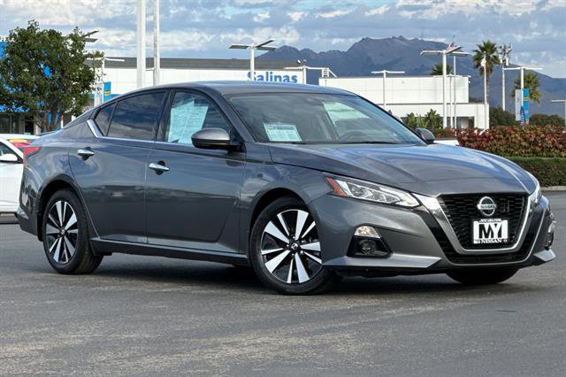 Used 2021 Nissan Altima 2.5 SL image 2