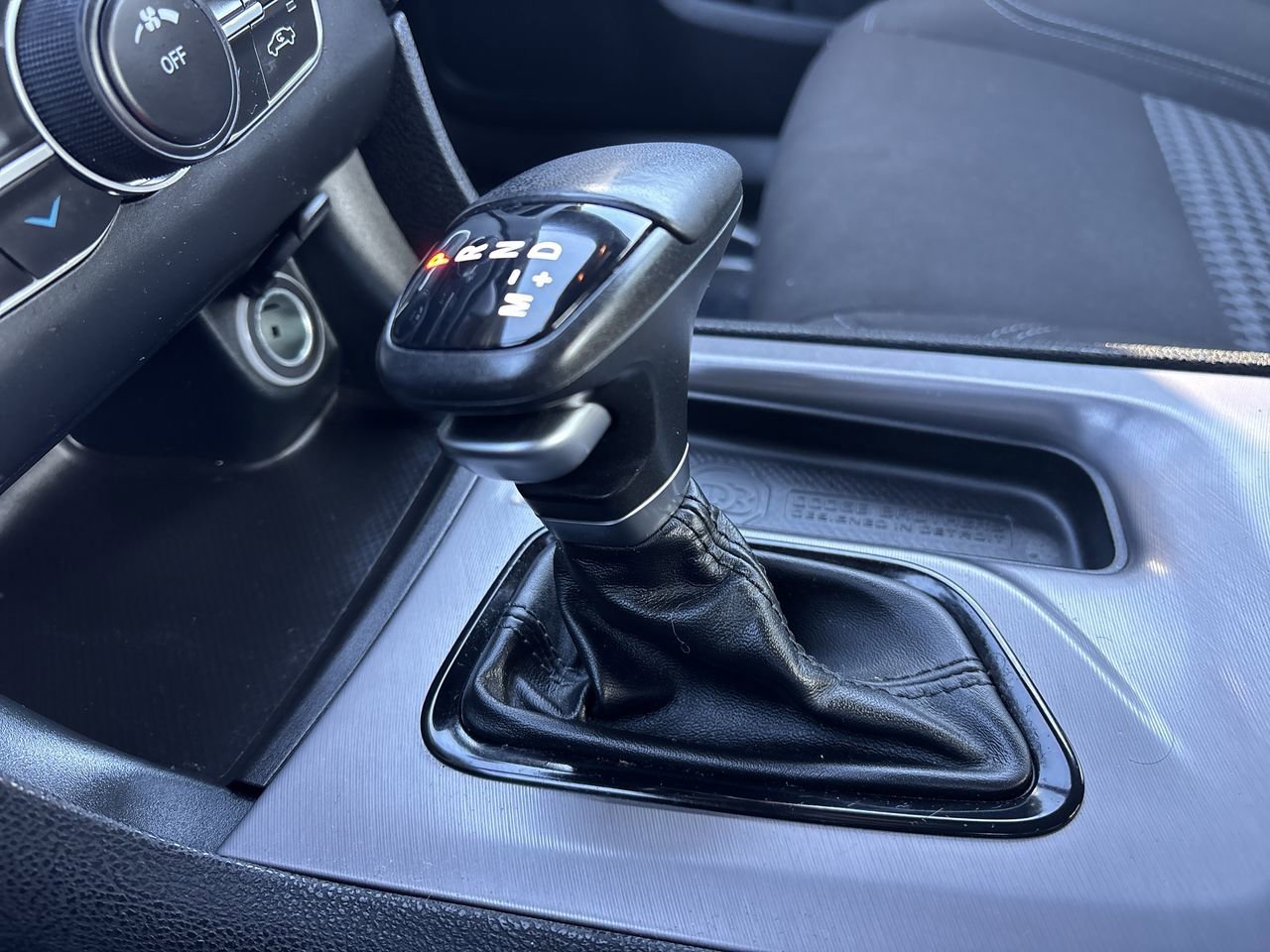 Used 2023 Dodge Charger SXT w/ Blacktop Package image 21