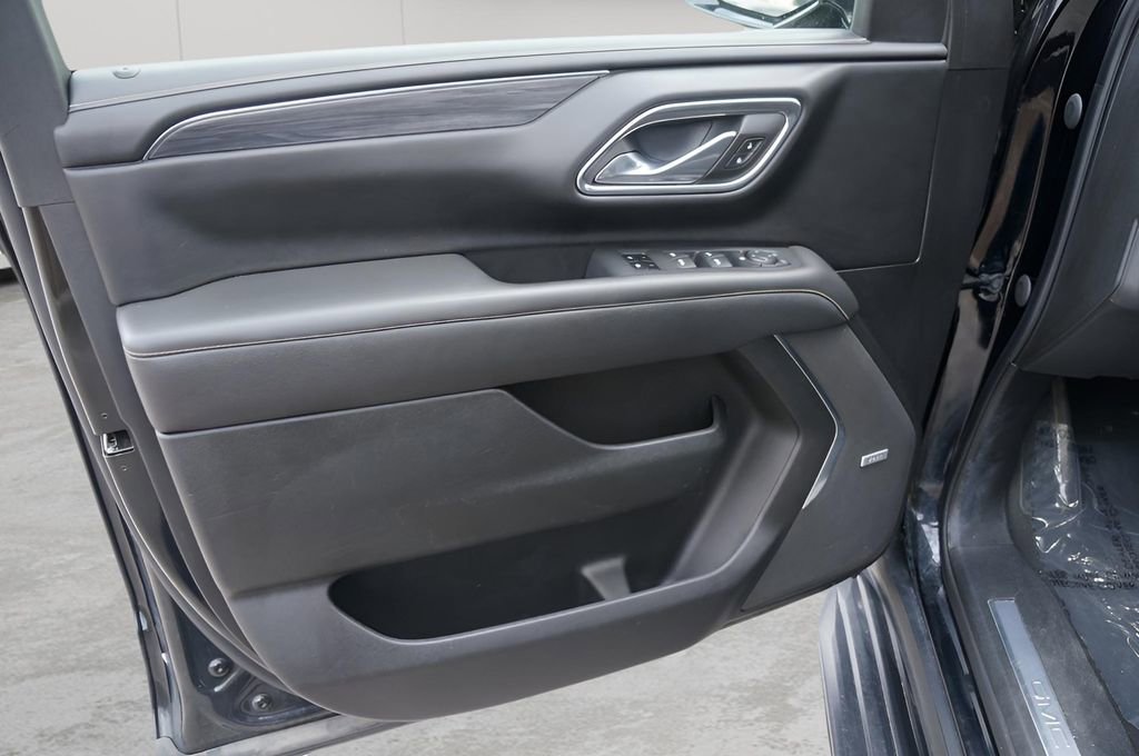 Used 2023 GMC Yukon SLT image 10
