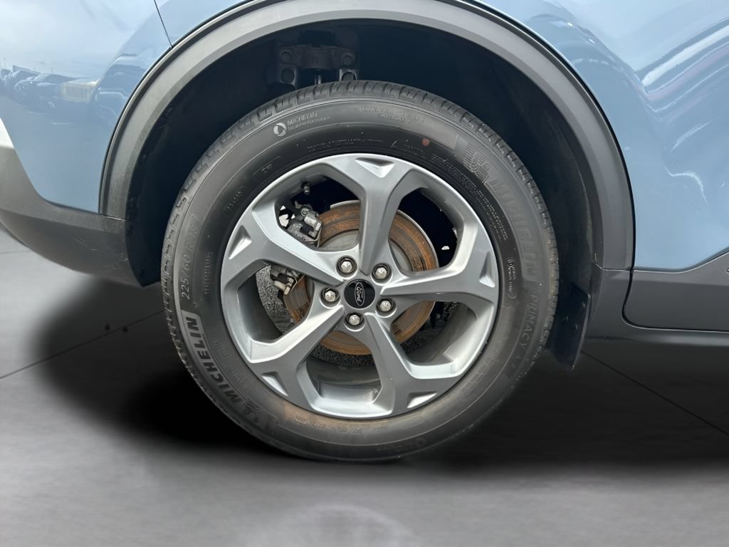 Certified 2025 Ford Escape ST-Line FWD image 25