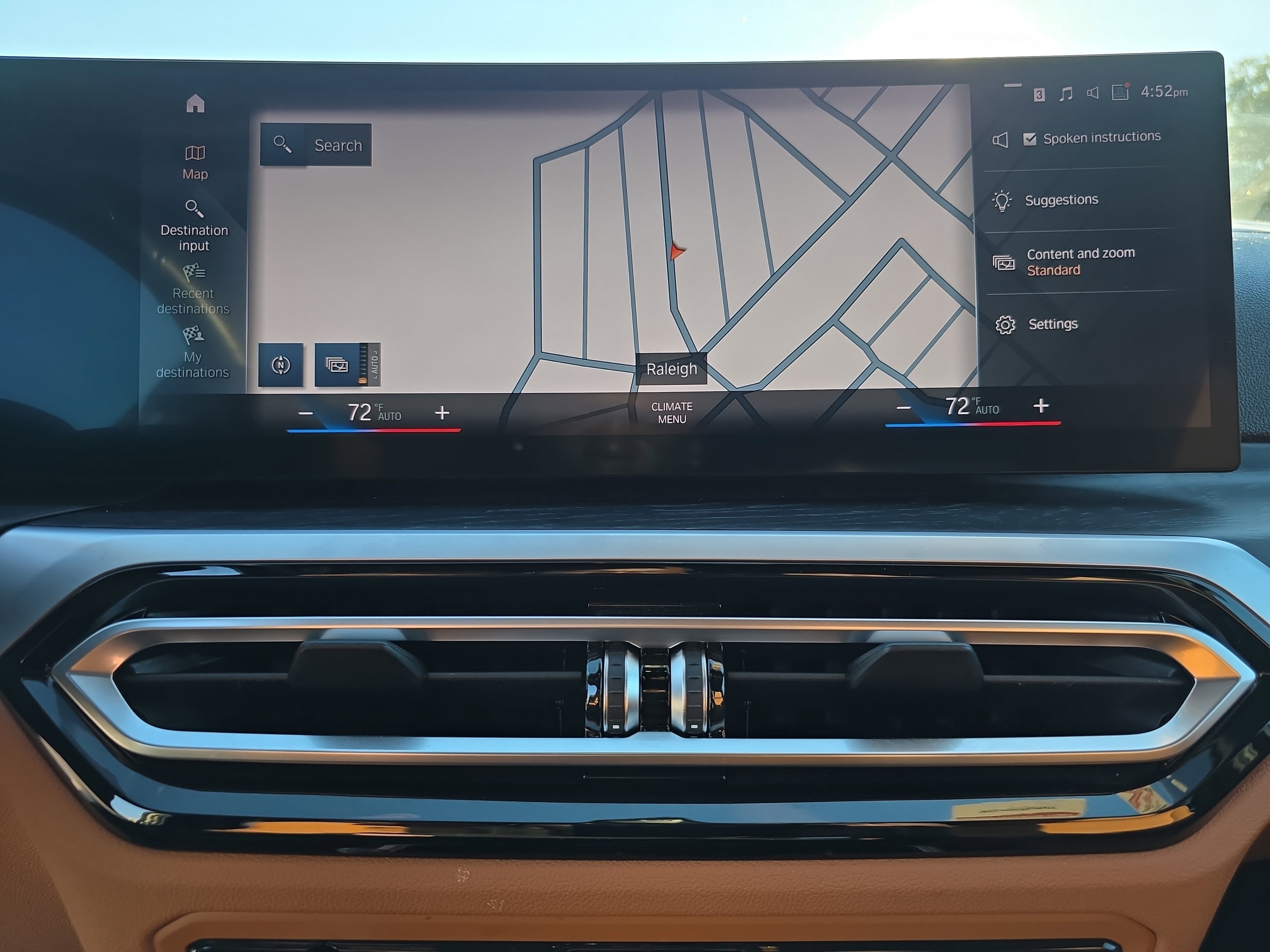 Used 2023 BMW 330i xDrive Sedan w/ Premium Package image 22