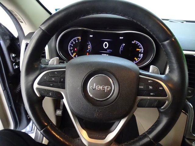 Used 2017 Jeep Grand Cherokee Limited w/ Luxury Group II image 6