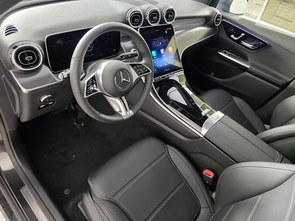 New 2026 Mercedes-Benz GLC 300 image 7