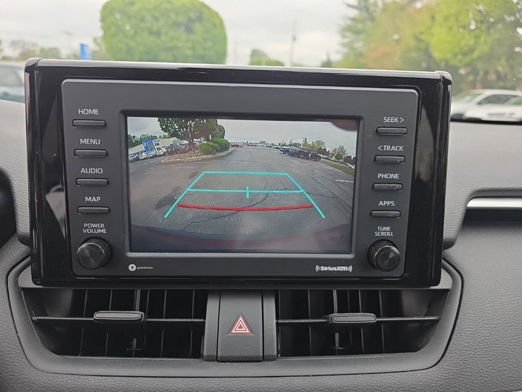 Used 2021 Toyota RAV4 XLE w/ Convenience Package AWD/4WD image 18