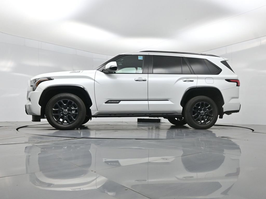 Used 2024 Toyota Sequoia Platinum image 6