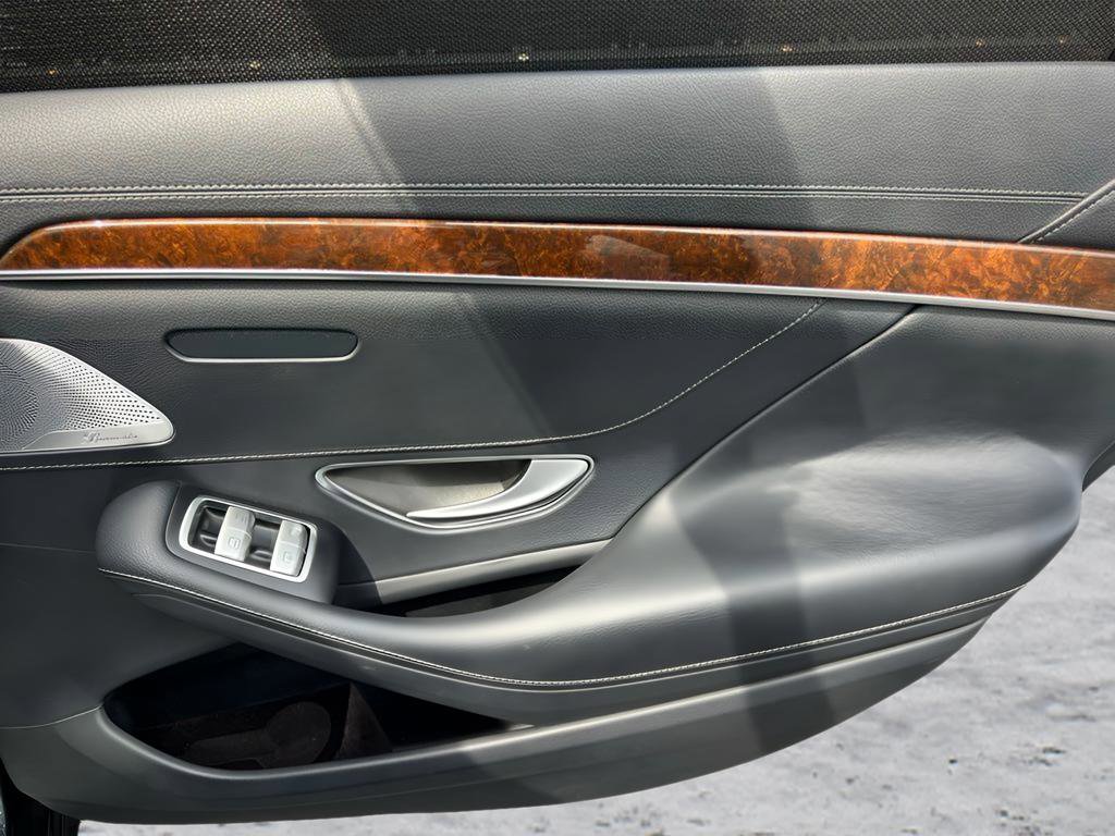 Used 2015 Mercedes-Benz S 550 4MATIC Sedan image 28