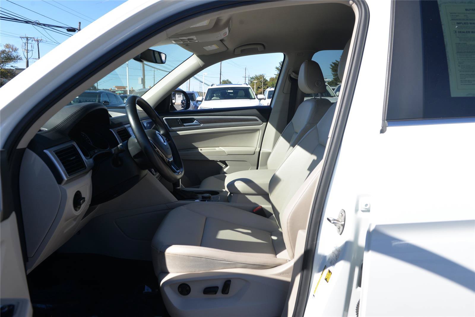 Used 2018 Volkswagen Atlas SE AWD/4WD image 23