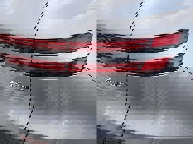 Used 2023 Genesis GV70 3.5T Sport w/ Sport Prestige Package image 13