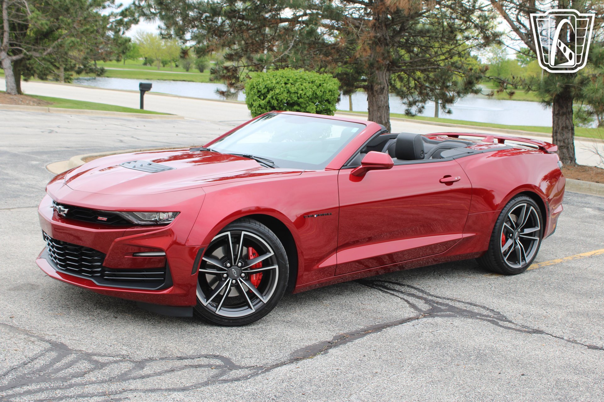 Used 2023 Chevrolet Camaro SS RWD image 2