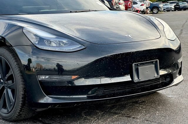 Used 2022 Tesla Model 3 Long Range AWD/4WD image 2