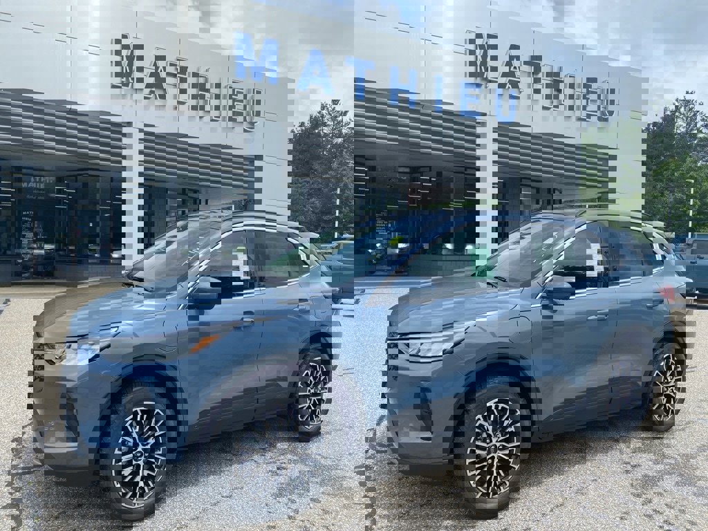New 2025 Ford Escape Base image 1