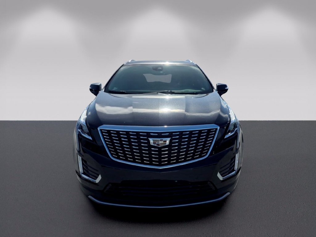 Used 2024 Cadillac XT5 Premium Luxury FWD image 2