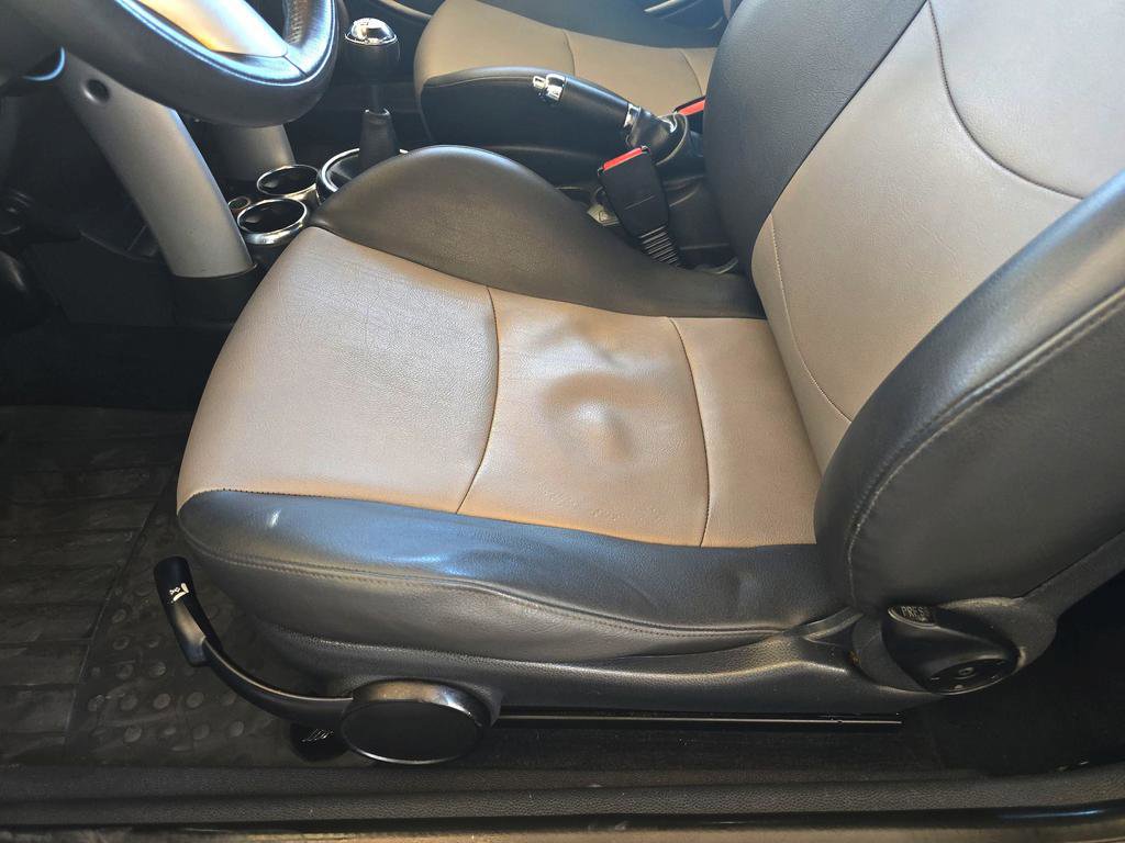 Used 2005 MINI Cooper S image 26