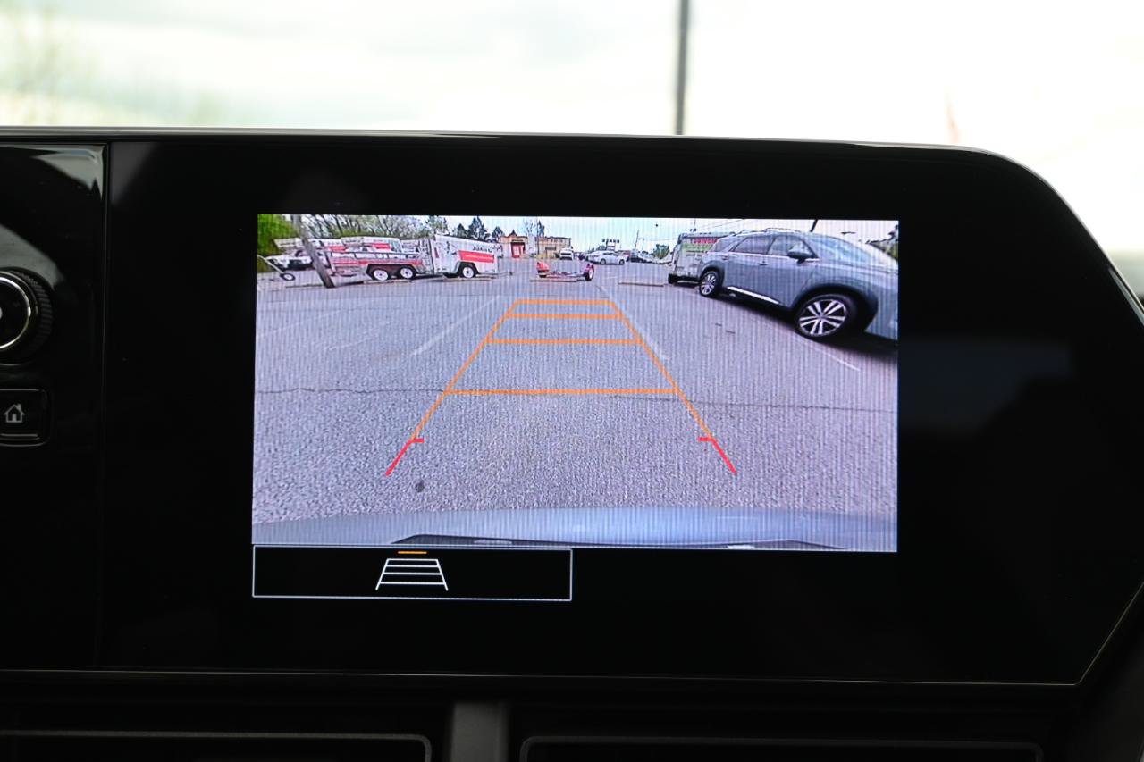 Used 2024 Chevrolet Trax LS w/ LS Convenience Package FWD image 28