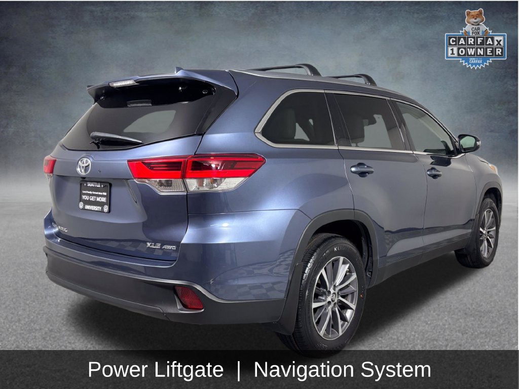 Used 2019 Toyota Highlander XLE AWD/4WD image 10