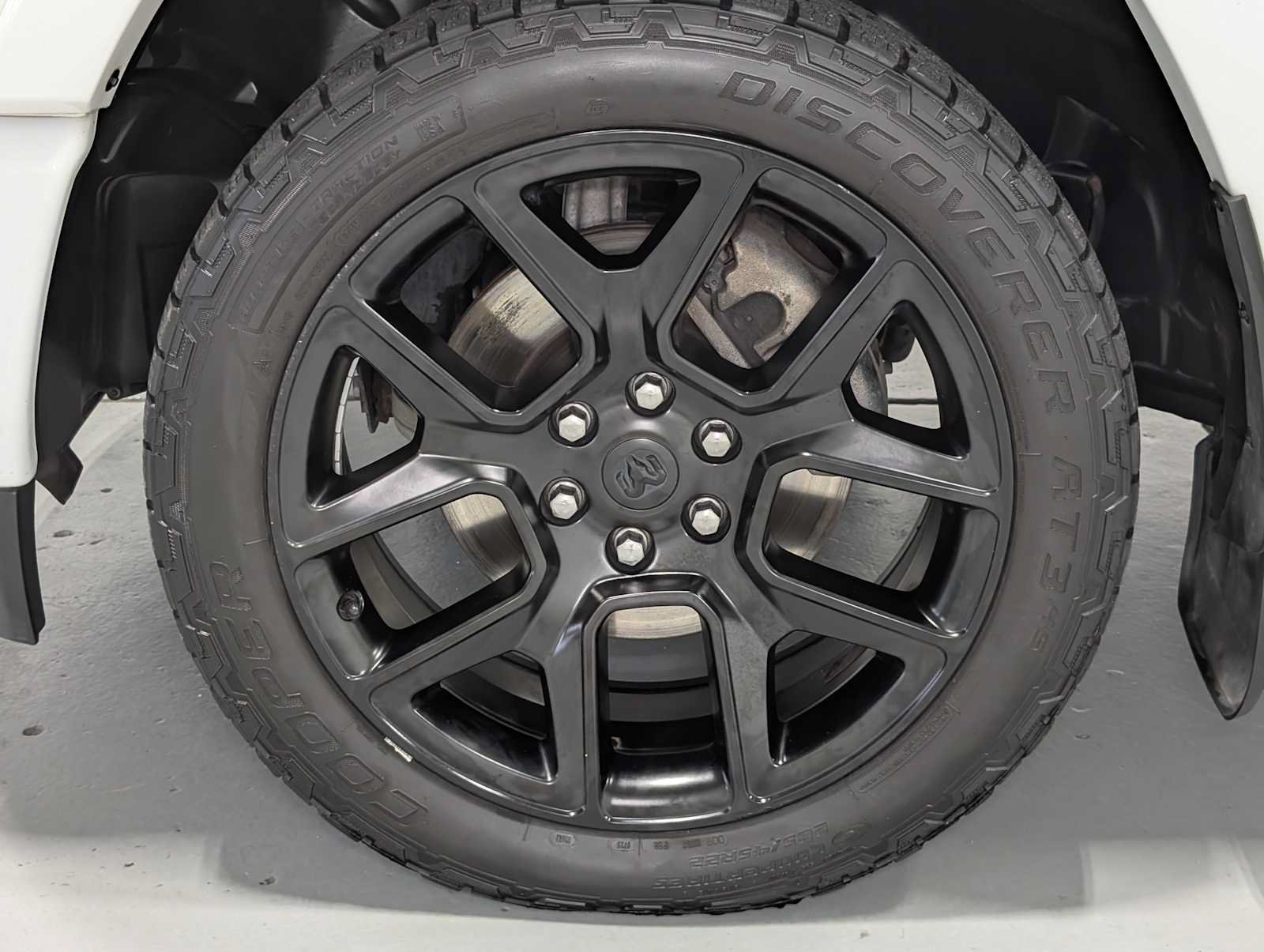 Used 2021 RAM 1500 Laramie w/ Night Edition AWD/4WD image 3