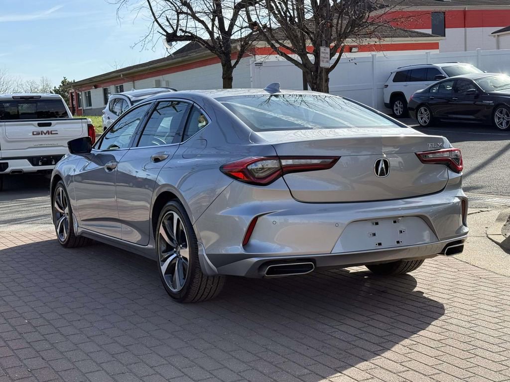 Certified 2025 Acura TLX w/ Technology Package FWD image 4