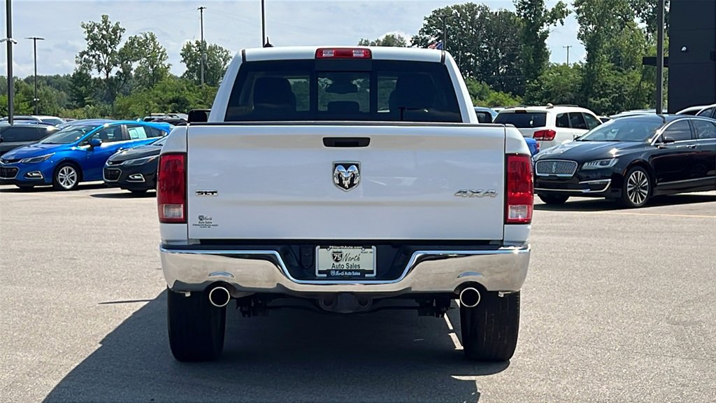 Used 2022 RAM 1500 Classic SLT w/ SLT Plus D￩cor Group image 37