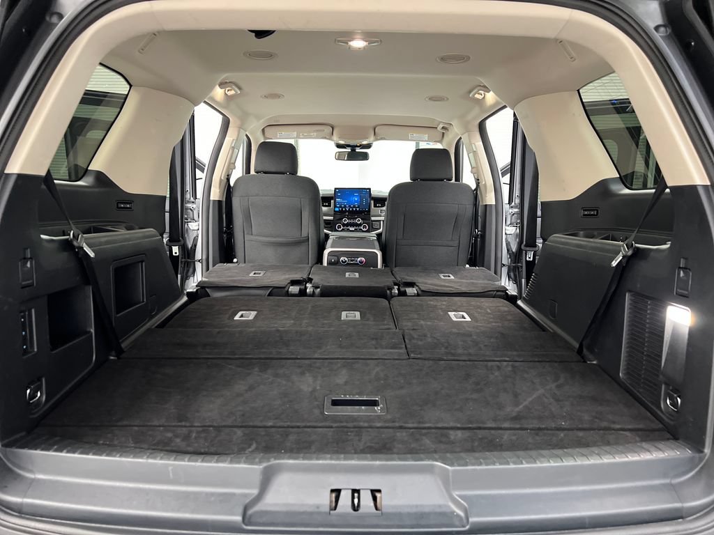 Used 2024 Ford Expedition XLT RWD image 47