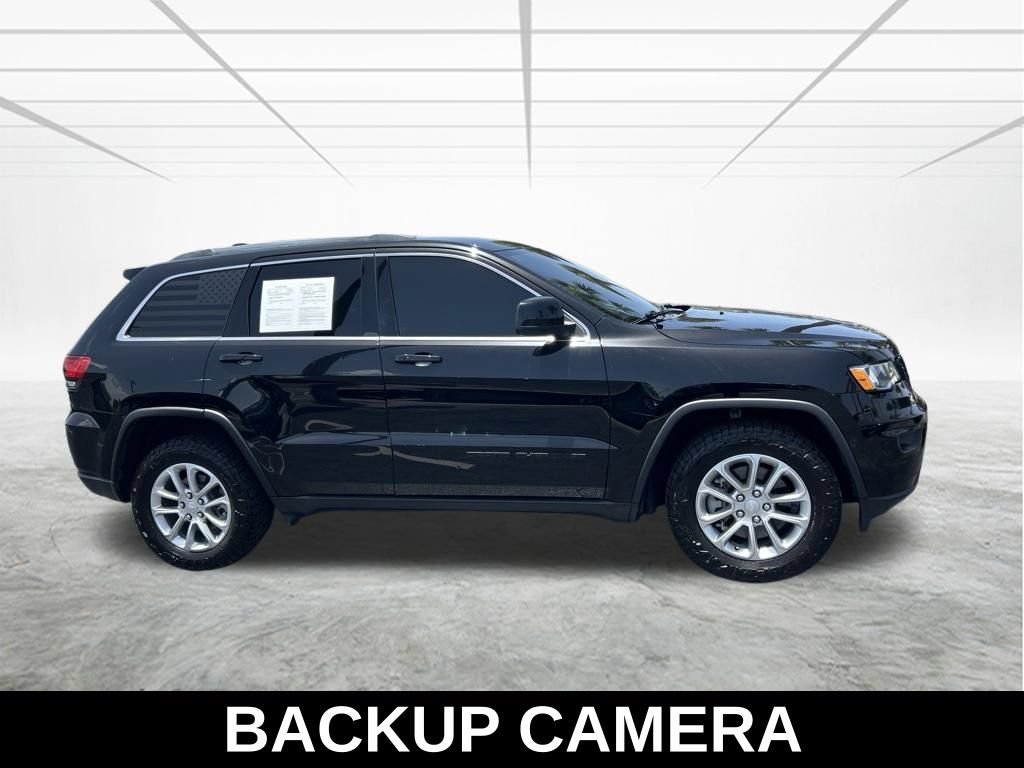 Used 2021 Jeep Grand Cherokee Laredo RWD image 4