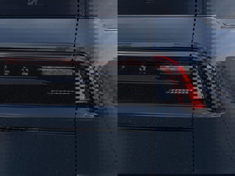 New 2025 Lincoln Navigator Reserve image 21