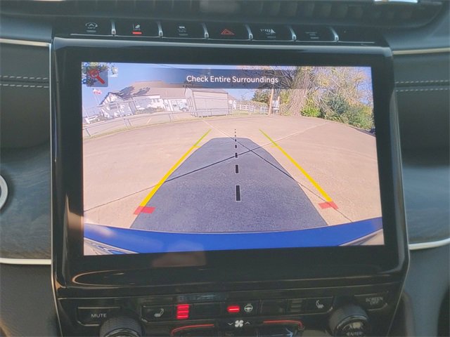 New 2025 Jeep Grand Cherokee L Limited image 27