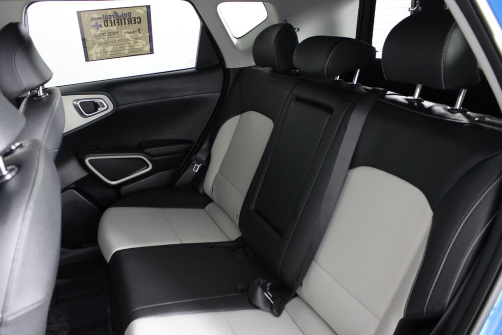 Used 2023 Kia Soul GT-Line FWD image 20