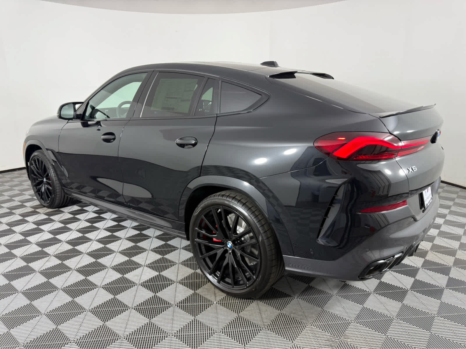 New 2027 BMW X6 M60i AWD/4WD image 6