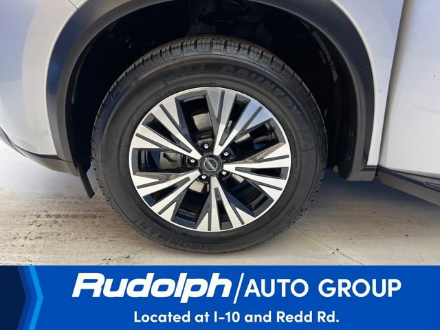 Used 2023 Nissan Rogue SV image 25