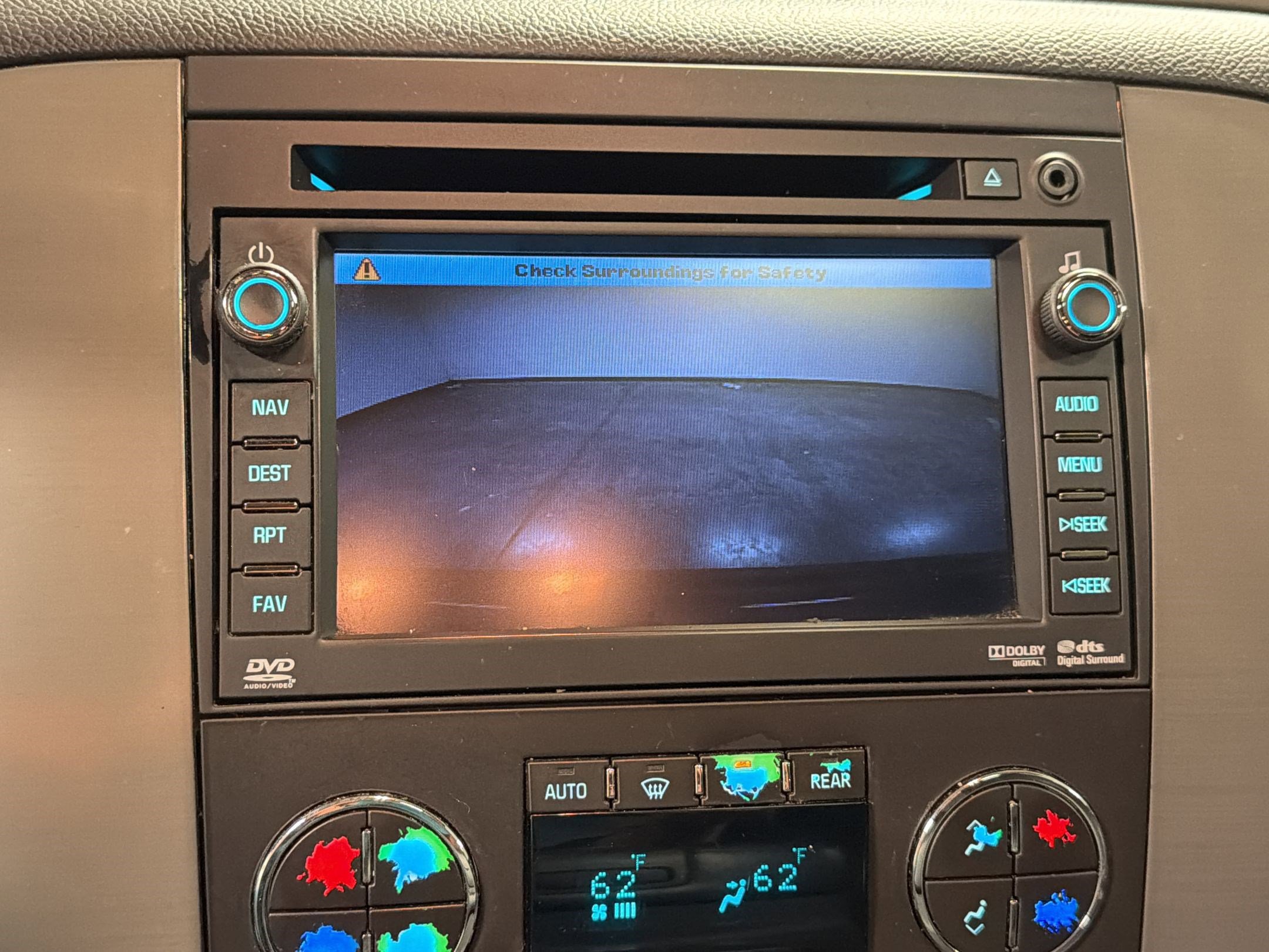 Used 2011 GMC Yukon SLT image 18