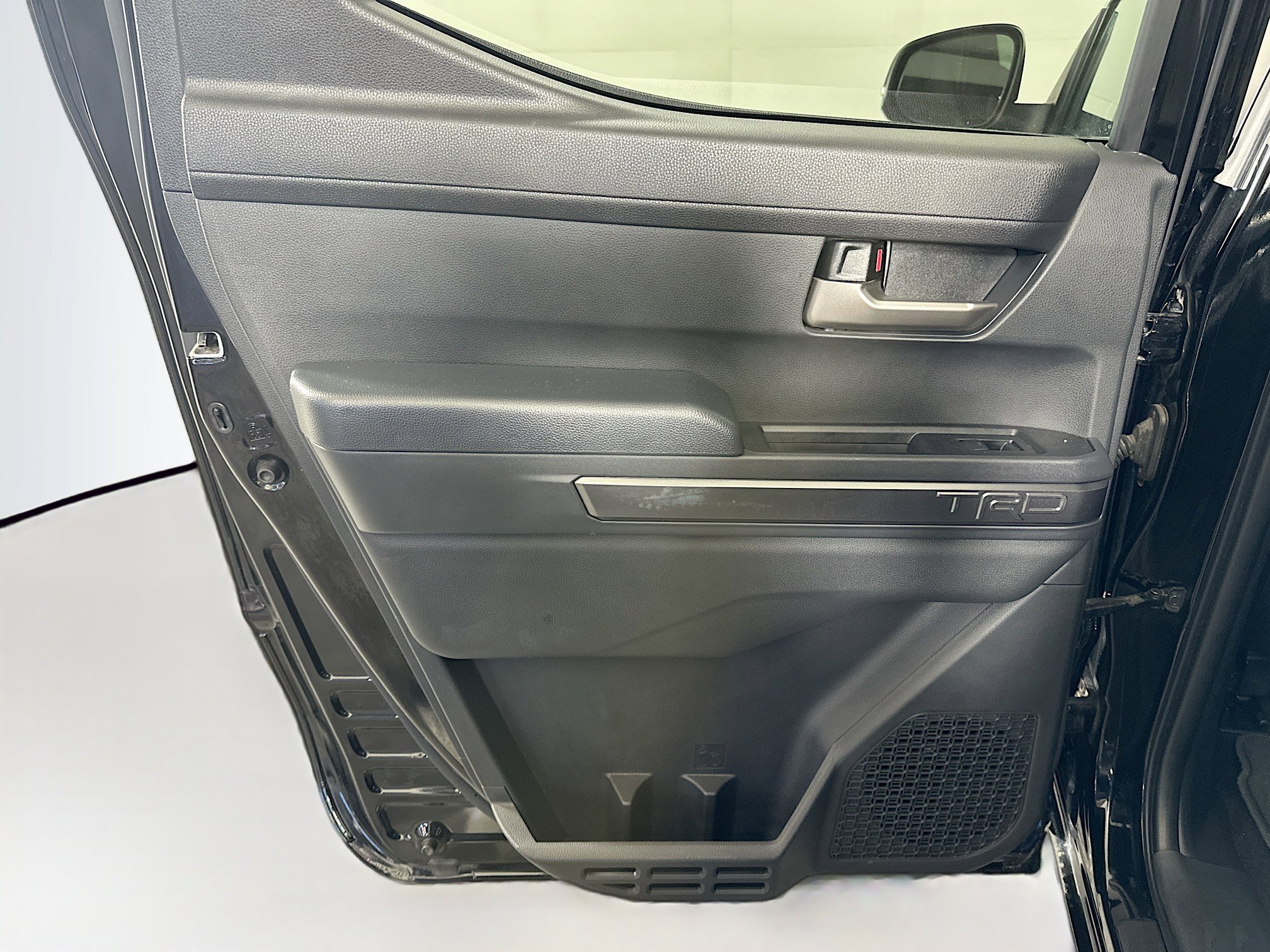 Used 2024 Toyota Tacoma TRD Sport w/ TRD Sport Upgrade Package image 26