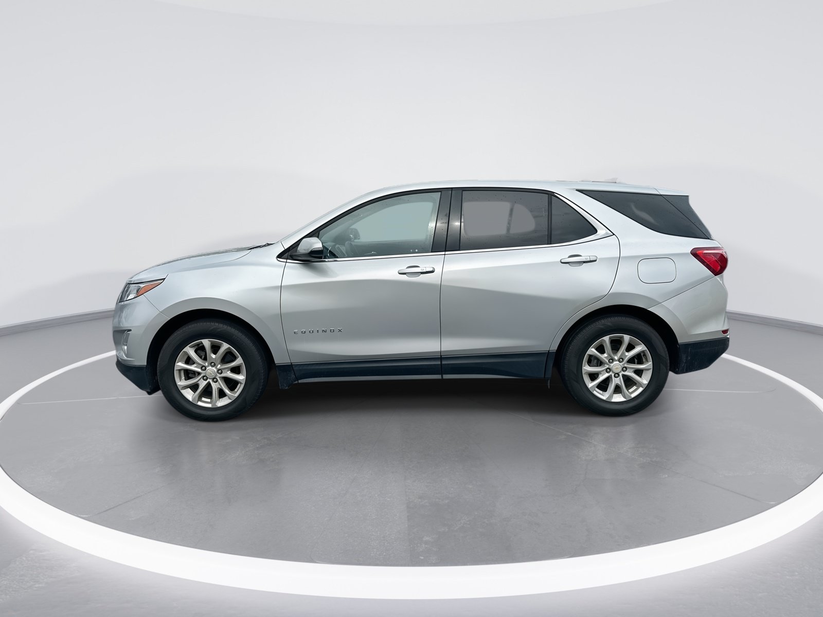 Used 2019 Chevrolet Equinox LT FWD image 6