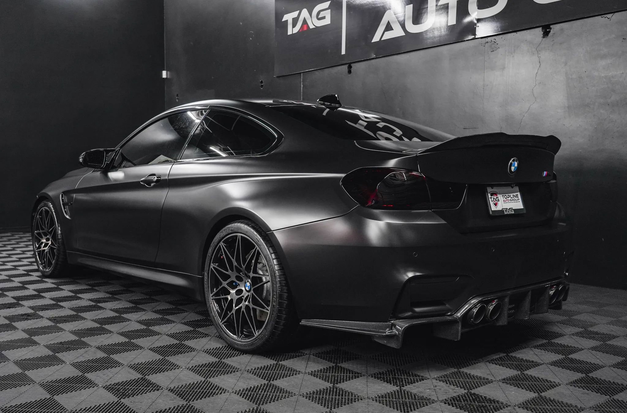 Used 2019 BMW M4 Coupe w/ Competition Package image 33